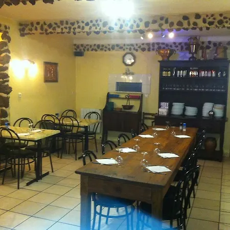 Hotel Le Chateau Saint-Cirgues-en-Montagne